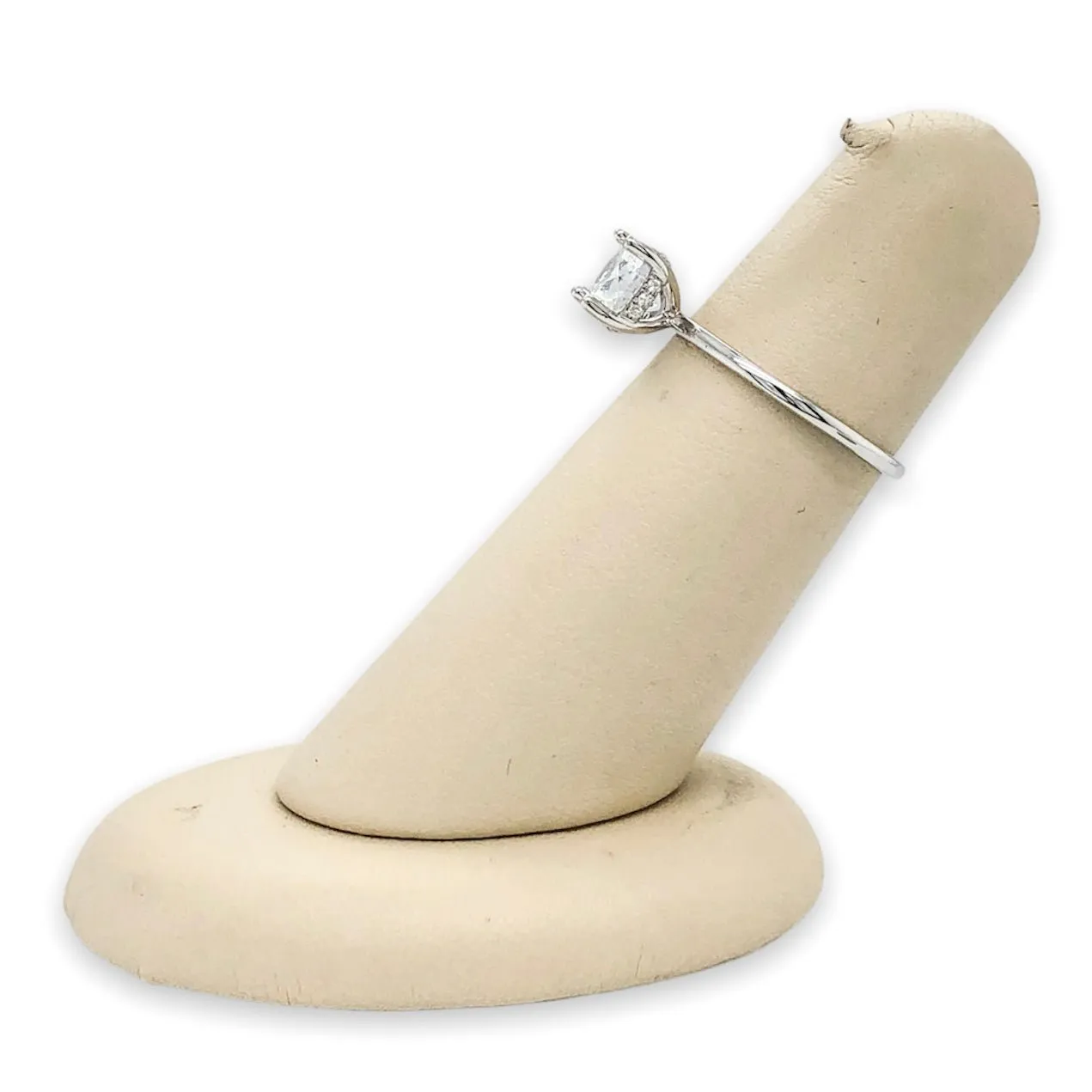 14K W Gold 0.05cttw H/SI1 Solitaire Diamond Mounting