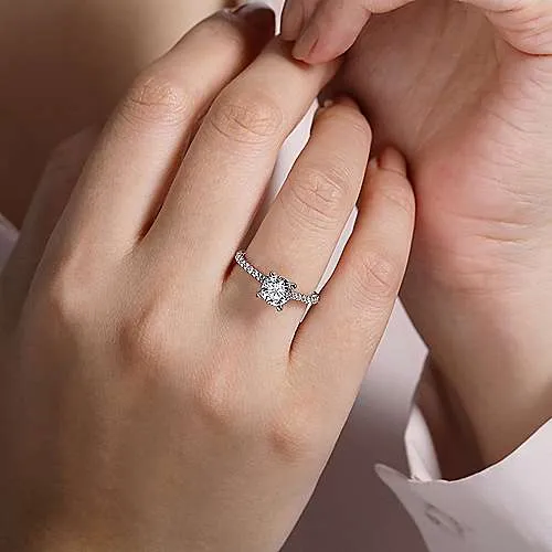 14K W Gold 0.30cttw Diamond Mounting