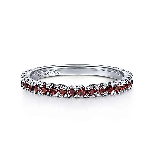 14K W Gold 0.35cttw Garnet Band