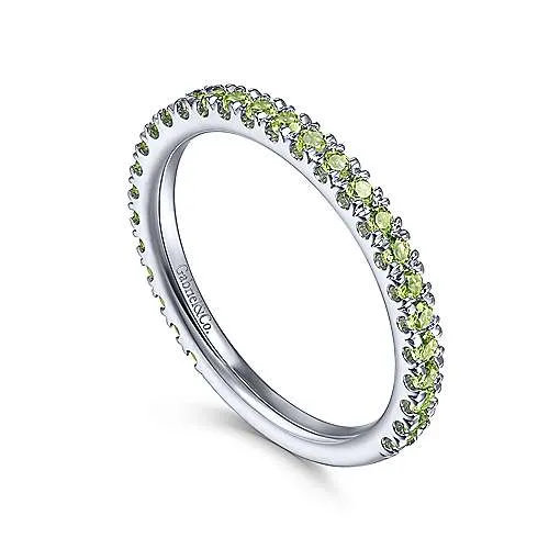 14K W Gold 0.36cttw Peridot Band 2mm