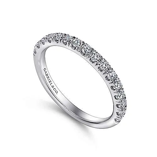 14K W Gold 0.50ctw Diamond Band