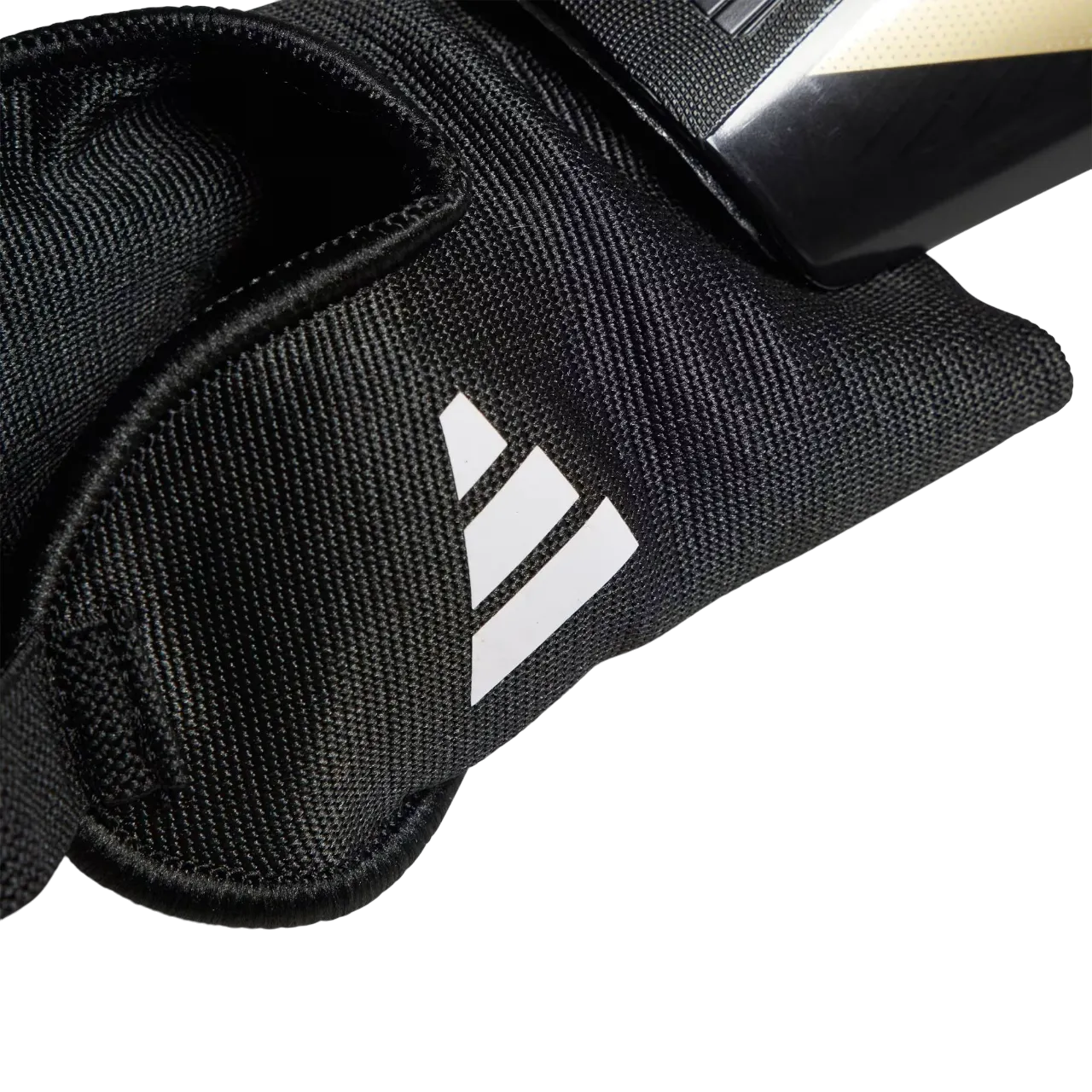 ADIDAS - Adult Trio Match Shinguards
