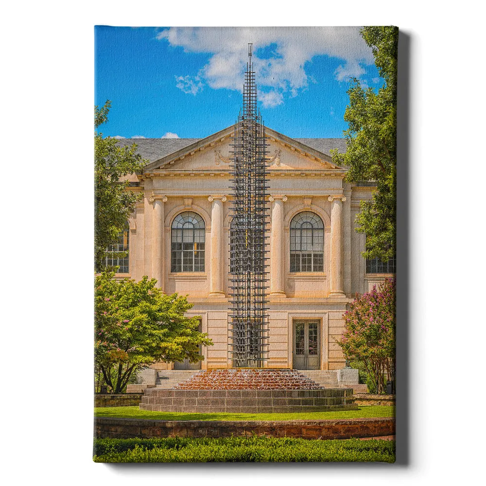 Arkansas Razorbacks - Fulbright Peace Fountain