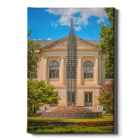 Arkansas Razorbacks - Fulbright Peace Fountain