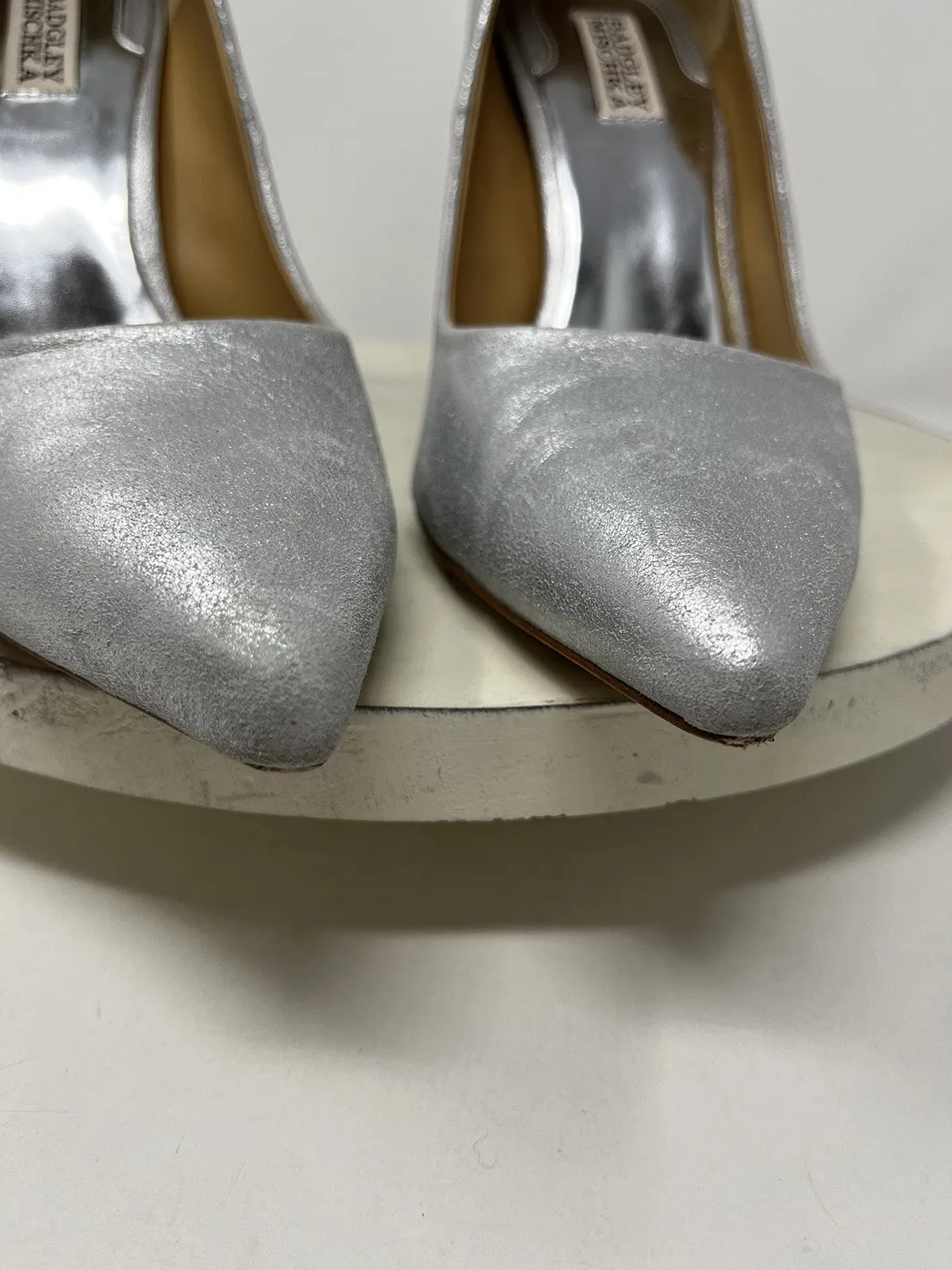 Badgley Mischka Size 10 Silver Rhinestone Heels