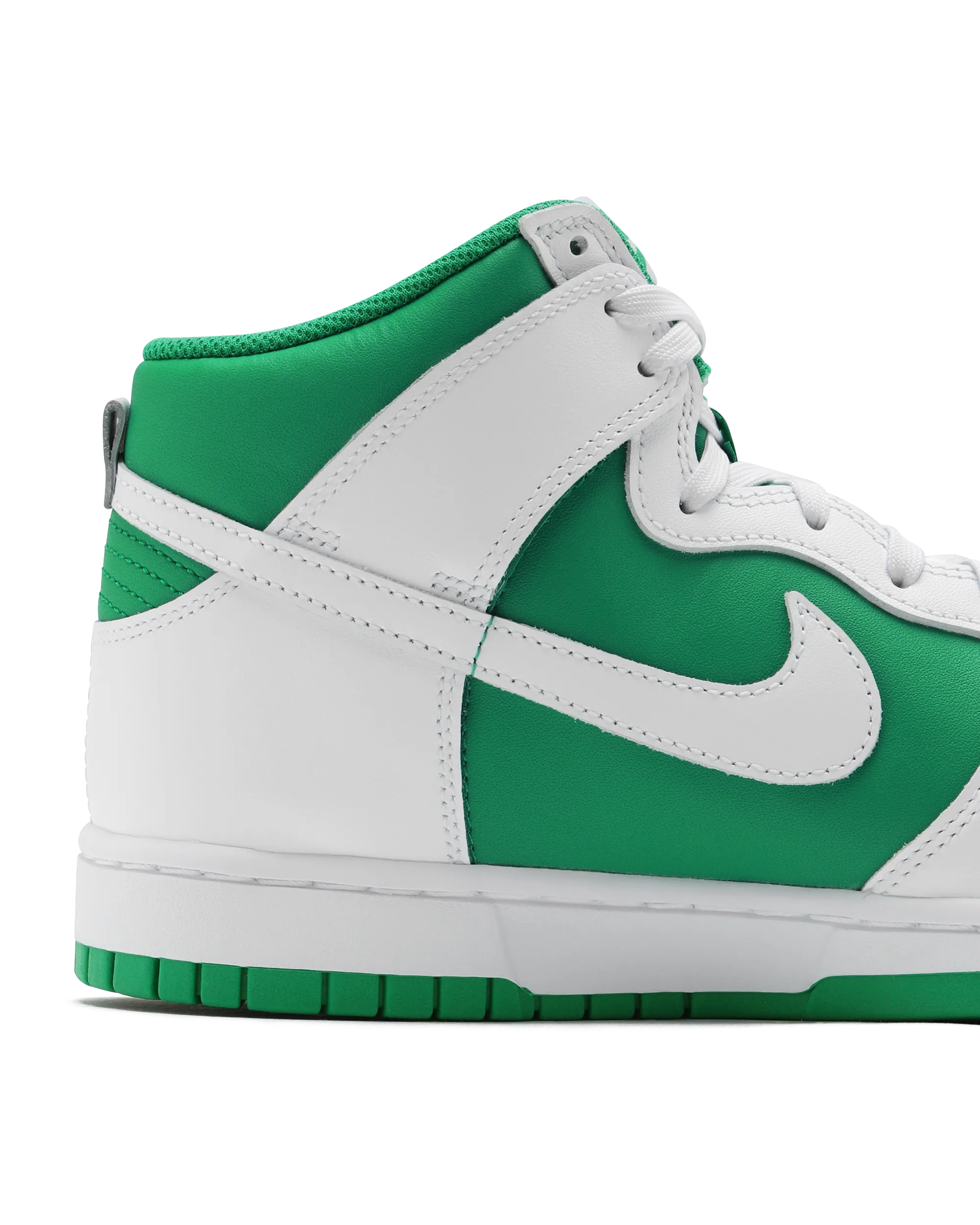 DUNK HI RETRO BTTYS
