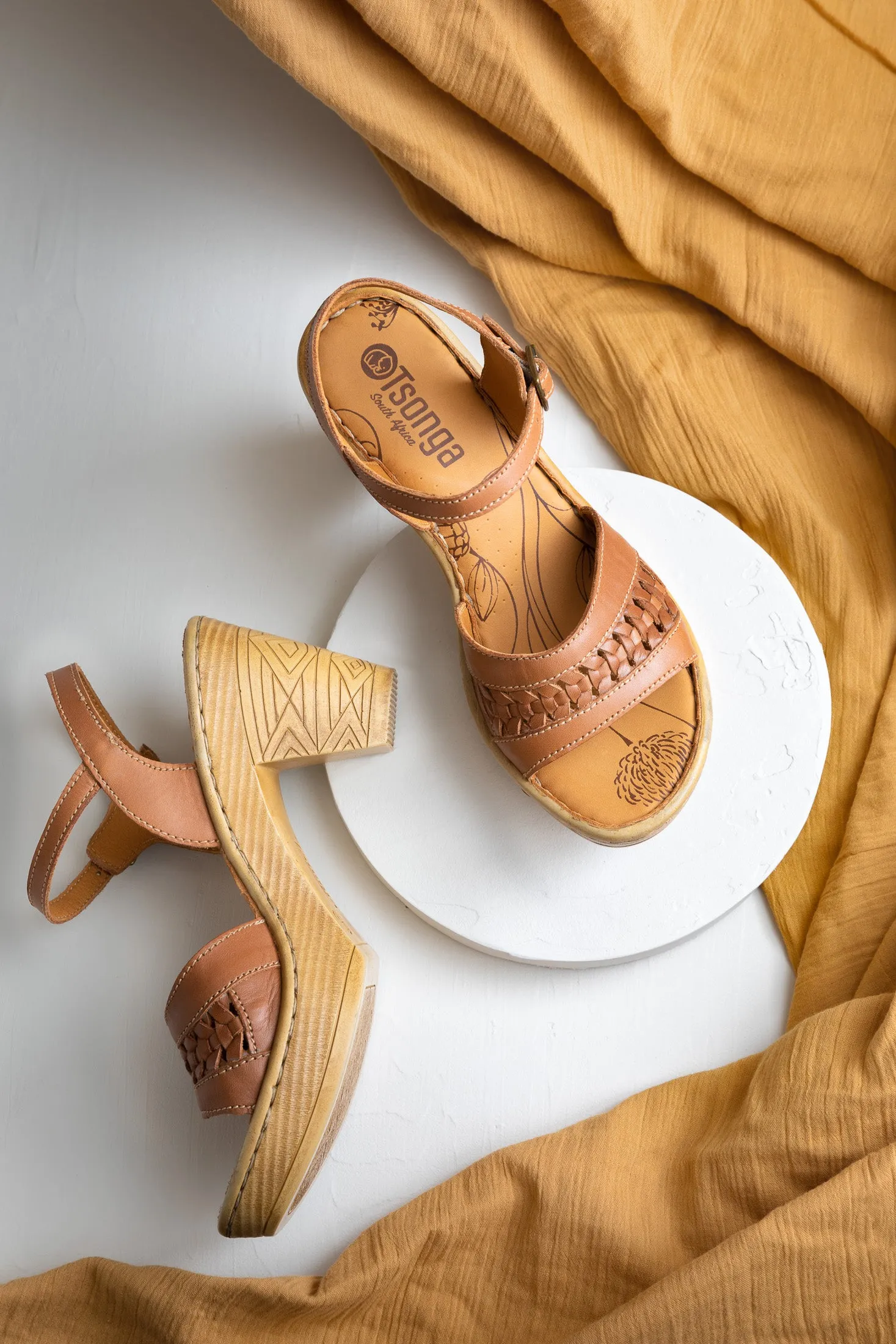 Kapaka - Hazel (Tan)