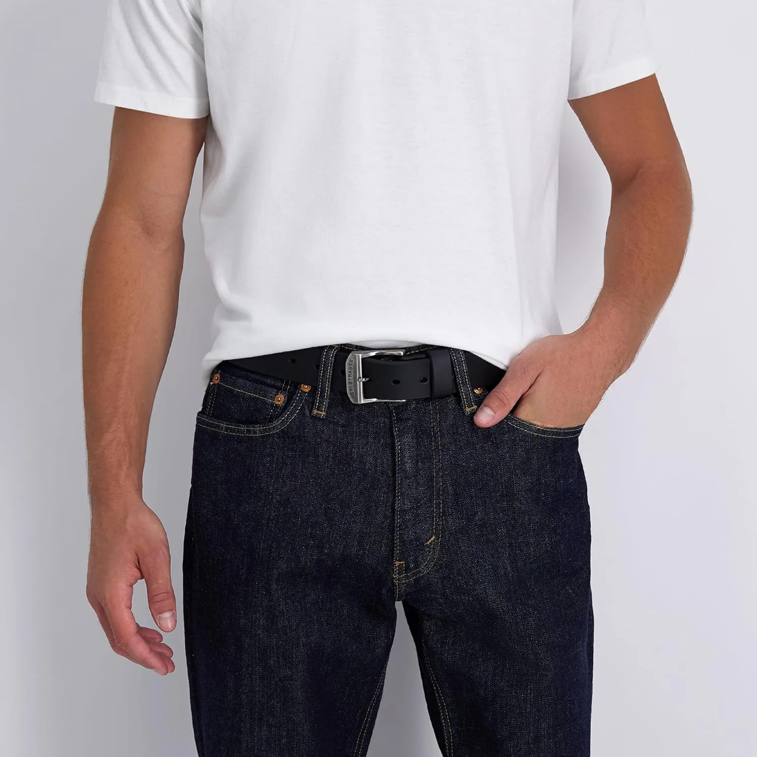 Levi??s Men??s Casual Everyday Leather Jean Belt