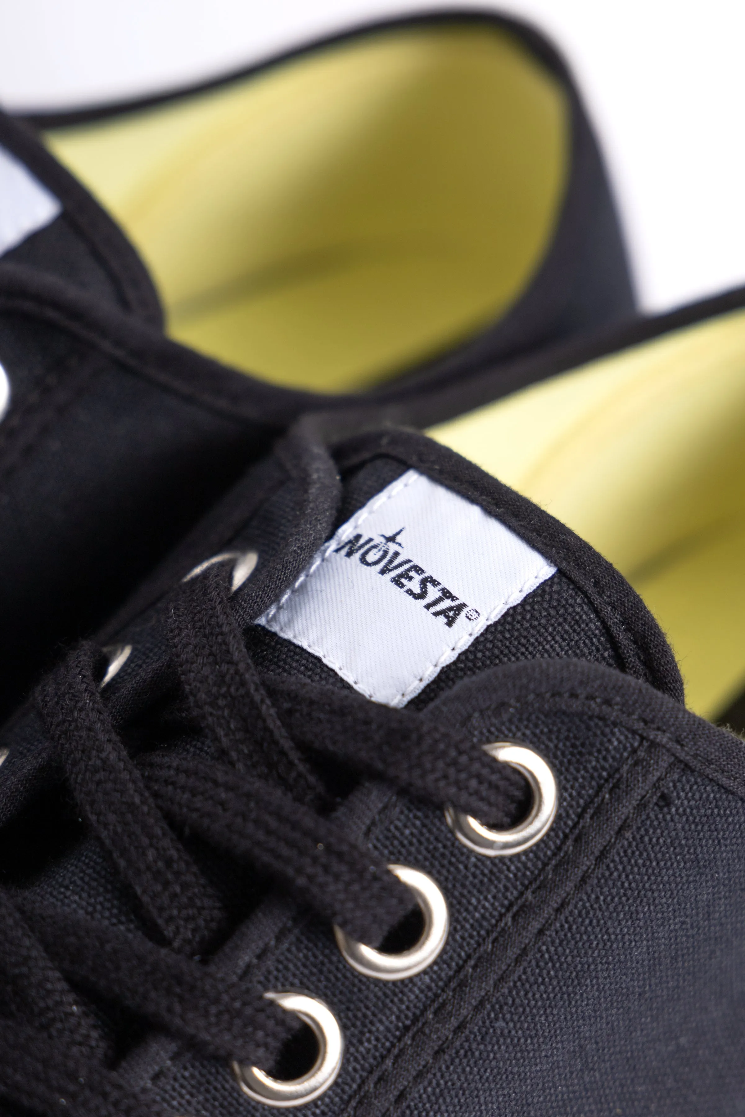 Classic Novesta Star Master Sneakers in Black - Unisex Casual Footwear