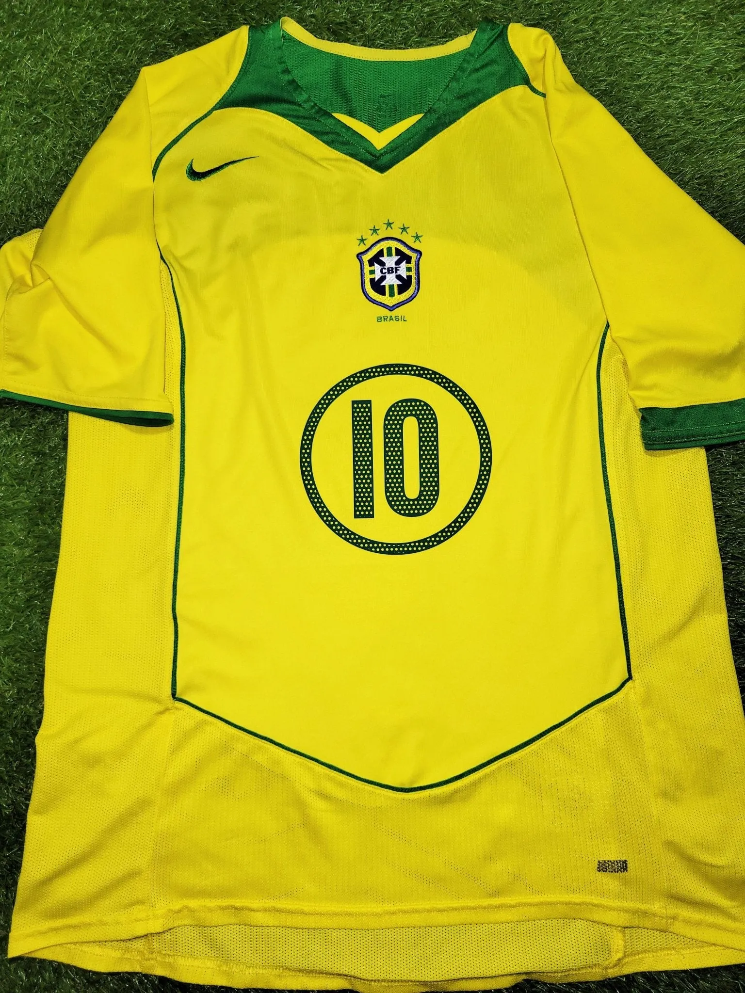 Ronaldinho Brazil 2004 Home Soccer Jersey Shirt L