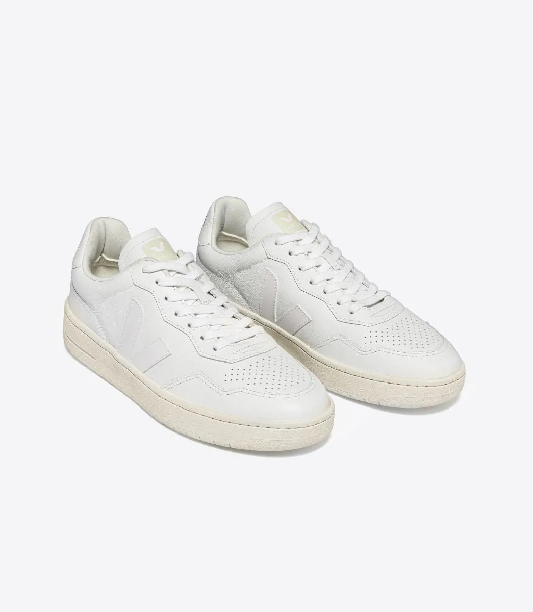 VEJA - V90 Leather - Extra White