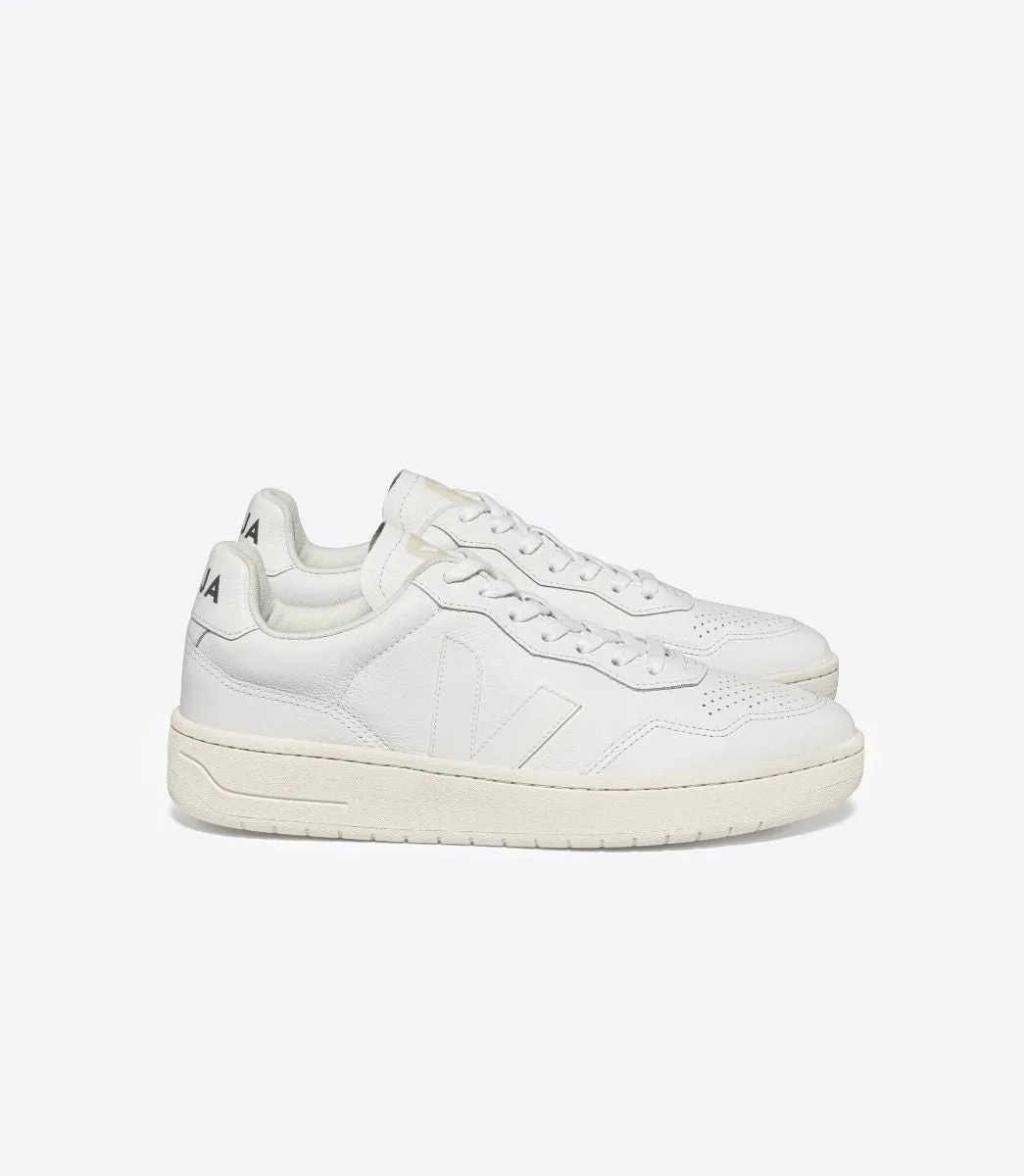 VEJA - V90 Leather - Extra White